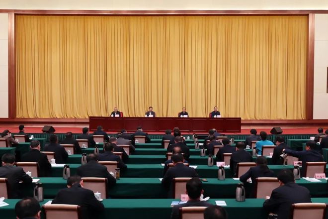 中央第六生態(tài)環(huán)境保護(hù)督察組督察湖南省動(dòng)員會(huì)在長沙召開