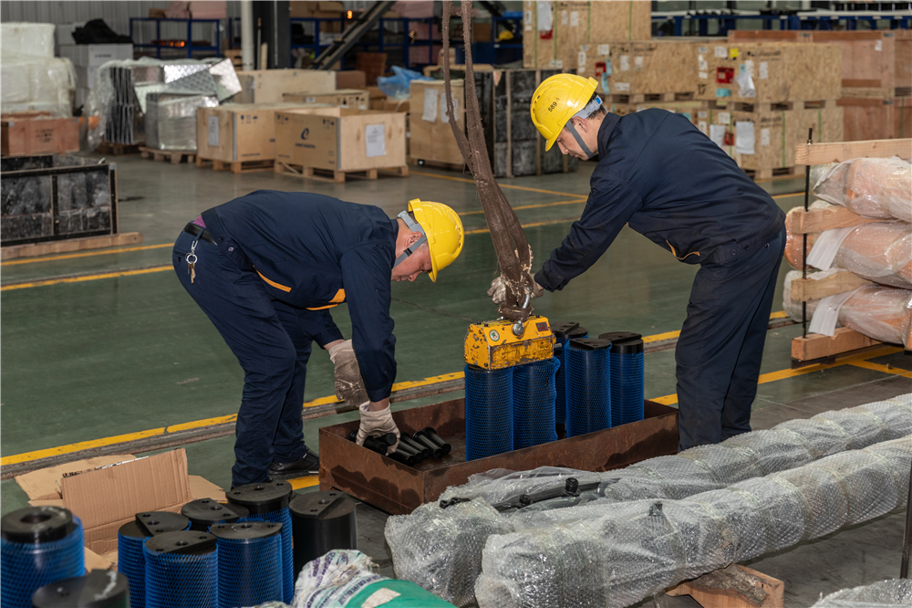 072A0999.jpg 072A0999.jpg