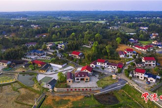 杜鵑湖幸福屋場(chǎng)