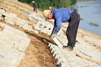 澧縣澹水河堤段