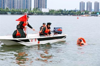 武警常德支隊開展救援集訓(xùn)暨抗洪搶險實戰(zhàn)演練