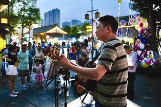 街區(qū)文化節(jié) 嗨翻天