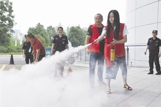 市城市公用資產(chǎn)經(jīng)營管理有限公司開展消防安全知識培訓(xùn)活動