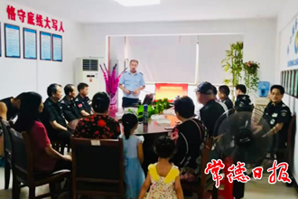 武陵區(qū)長(zhǎng)庚街道廖橋社區(qū)：小區(qū)演練消防 提升居民安全意識(shí)