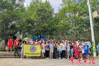 桃花源“送客入村”迎來(lái)“自駕游熱＂