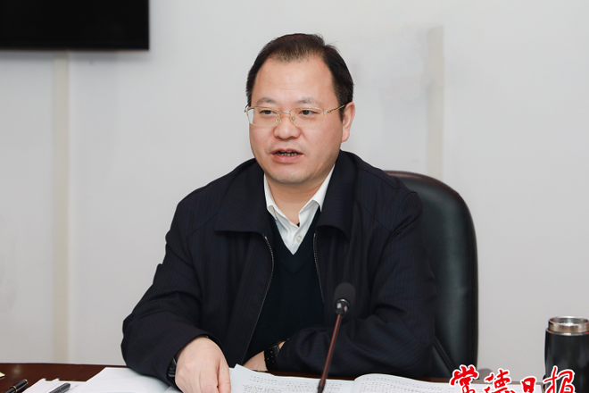 周振宇在市統(tǒng)計局調(diào)研時指出 發(fā)揮統(tǒng)計監(jiān)測、參謀、指導(dǎo)作用為高質(zhì)量發(fā)展貢獻更大力量