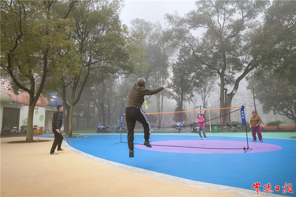 宋才華-晨練 濱湖公園.jpg