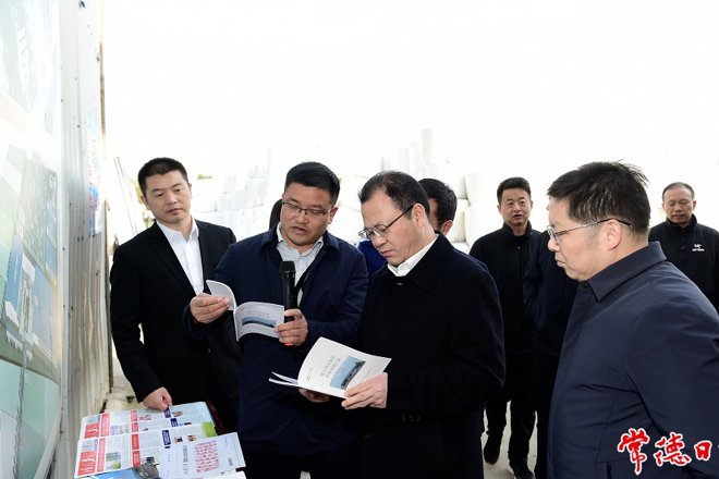 周振宇到西湖、西洞庭管理區(qū)調(diào)研時(shí)強(qiáng)調(diào)：做好“農(nóng)”字文章 加快城鄉(xiāng)融合發(fā)展