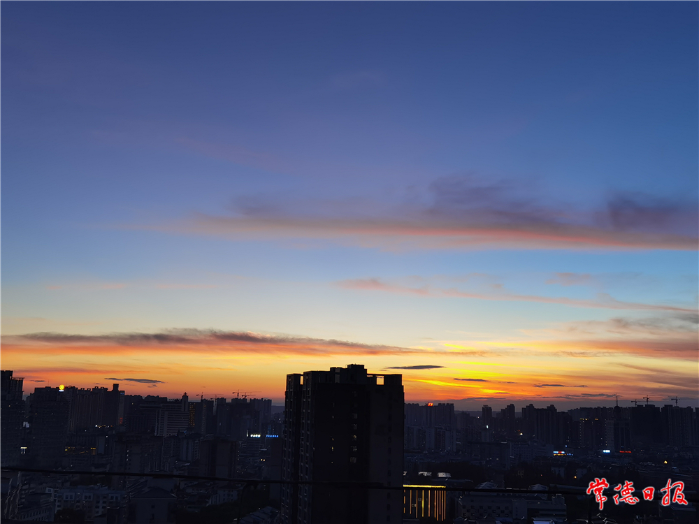 sj李冀勇-夕陽(yáng)-2-1 (1).jpg