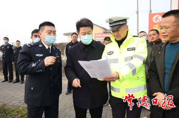 市領(lǐng)導(dǎo)督導(dǎo)檢查春運、安全生產(chǎn)、疫情防控等工作時強調(diào) 全力做好春運安全保障工作