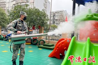 【社會】護航開學(xué)！我市一戶外機構(gòu)為學(xué)校義務(wù)消殺