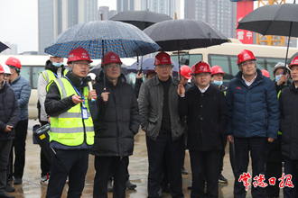 國鐵集團(tuán)副總經(jīng)理王同軍來常檢查常益長高鐵建設(shè)情況 抓緊推進(jìn)工程建設(shè) 加快實(shí)現(xiàn)常益長高鐵開通