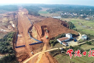 【社會】常德站動車存車線取土及運輸工程正“加急”施工