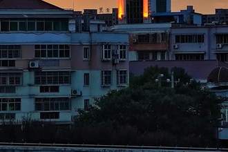 【津市市】津城霞光