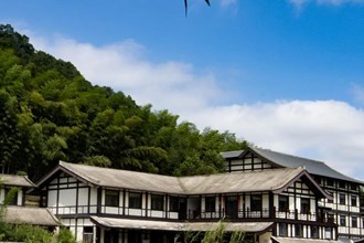 【津市市】藥山竹林禪院