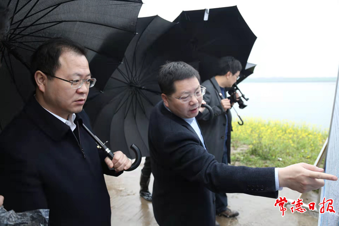 周振宇赴長江“三口”和安鄉(xiāng)縣調(diào)研：夯實(shí)水安全基礎(chǔ) 做好產(chǎn)業(yè)發(fā)展和城鄉(xiāng)融合文章