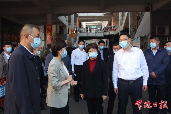 市領(lǐng)導(dǎo)督導(dǎo)檢查全國文明城市創(chuàng)建工作