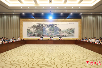 市國(guó)土空間規(guī)劃委員會(huì)召開2022年第1次會(huì)議