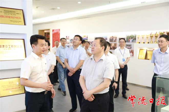 周振宇前往企業(yè)開(kāi)展“送政策、解難題、優(yōu)服務(wù)”調(diào)研走訪活動(dòng)：真心實(shí)意幫助企業(yè)紓困解難 促進(jìn)市場(chǎng)主體發(fā)展