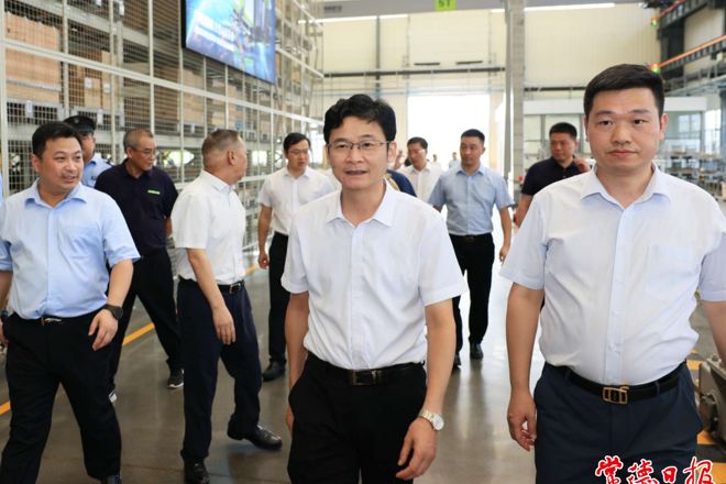 曹志強(qiáng)赴常德高新區(qū)、常德經(jīng)開(kāi)區(qū)調(diào)研企業(yè)發(fā)展