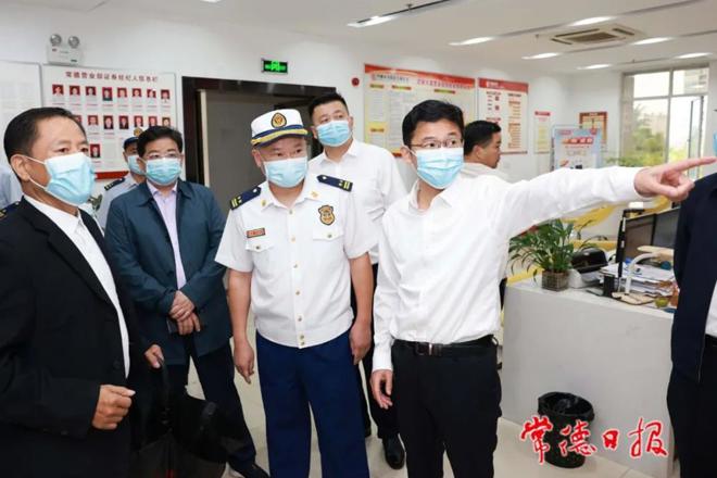 曹志強(qiáng)帶隊(duì)開展安全生產(chǎn)事故防范督導(dǎo)檢查 抓好安全生產(chǎn)各項(xiàng)工作 堅決守住安全生產(chǎn)底線