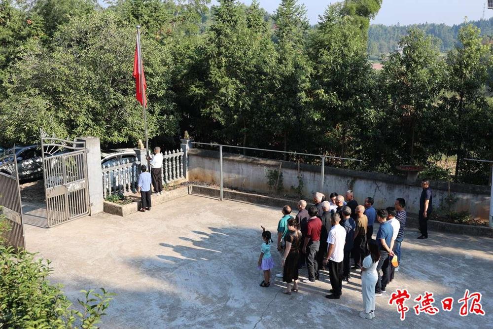 41f62f698720452ba42359f21b1f2486.jpg 41f62f698720452ba42359f21b1f2486.jpg