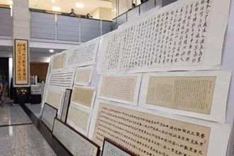 【文化】50幅名家《桃花源記》書法作品在湖南文理學(xué)院展出