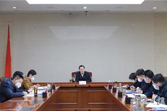 周振宇主持召開市政府黨組會議強調(diào)：把力量凝聚到黨的二十大確定的各項任務(wù)上來