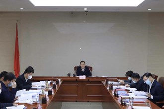 周振宇主持召開市政府第20次常務會議