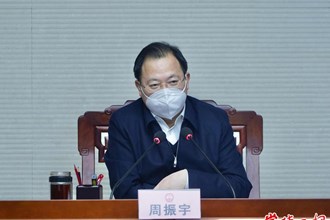 周振宇主持召開(kāi)常益長(zhǎng)鐵路沿線環(huán)境整治工作調(diào)度會(huì)指出：打造造福于民的致富之路、開(kāi)放之路、希望之路