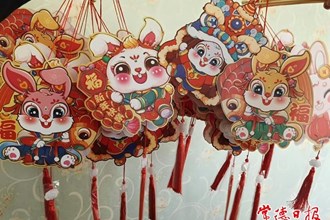 【社會】元宵佳節(jié)將至 常德花燈應節(jié)熱賣