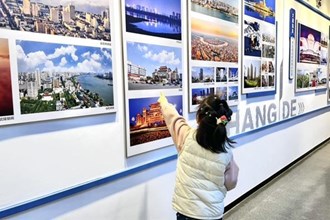 【社會】市規(guī)劃展示館正式對外開放