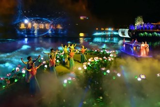 【“五一”假期】山水間享美景 光影秀再現(xiàn)神話傳說(shuō)