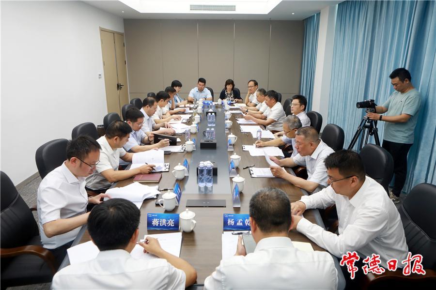 0672d89f79024bf09fae7baeea3096ce.jpg 0672d89f79024bf09fae7baeea3096ce.jpg