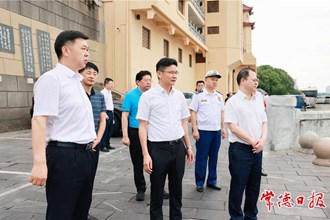 曹志強(qiáng)帶隊(duì)督導(dǎo)檢查高溫季節(jié)安全防范工作時(shí)強(qiáng)調(diào)：嚴(yán)防死守群防群治 堅(jiān)決筑牢安全底線