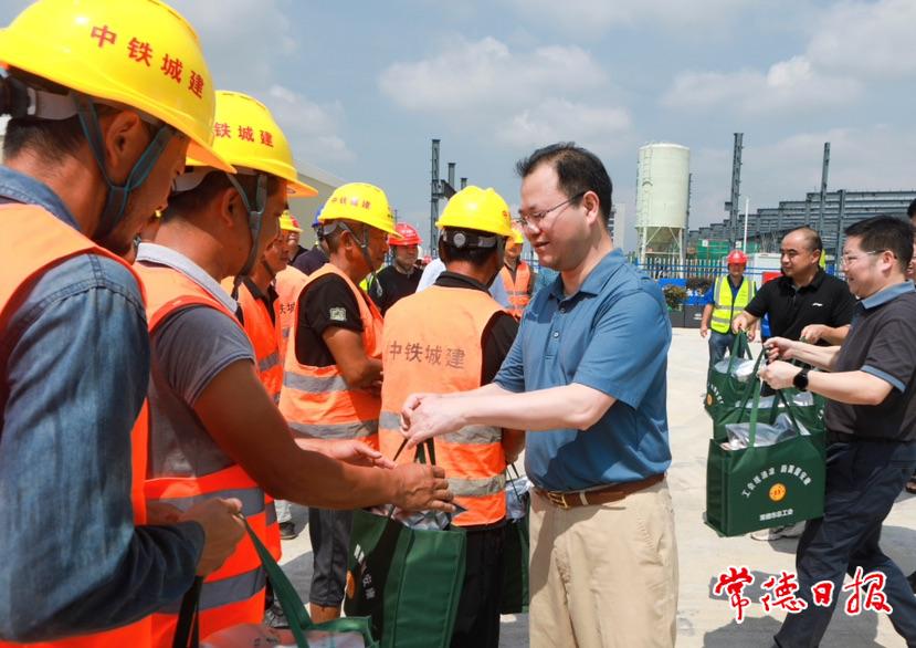 d2163607b7074a7d993f44e3cbe6d415.jpg d2163607b7074a7d993f44e3cbe6d415.jpg