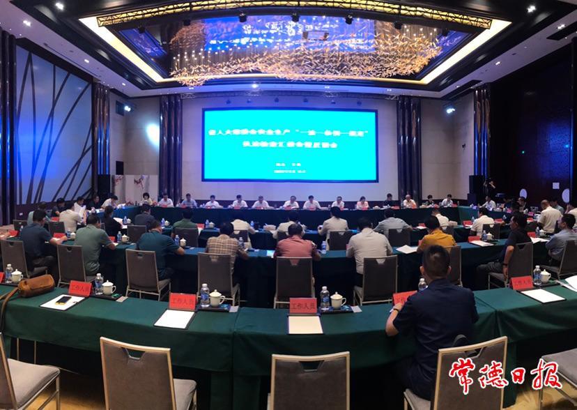 69d3b9fef8b74618a5a93b76161326fa.jpg 69d3b9fef8b74618a5a93b76161326fa.jpg