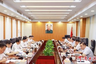 曹志強(qiáng)周振宇與國網(wǎng)湖南省電力有限公司黨委書記、董事長明煦一行座談