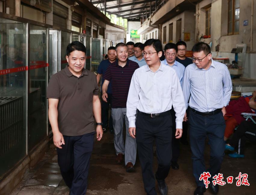 6a2b2760dde5455e84e43e77e65ff5e5.jpg 6a2b2760dde5455e84e43e77e65ff5e5.jpg