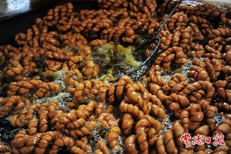 【攝影報(bào)道】常德市級(jí)非物質(zhì)文化遺產(chǎn)——望羊麻花出鍋了！