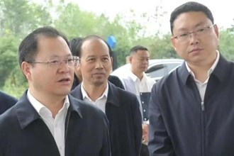 周振宇調(diào)研督導(dǎo)突出生態(tài)環(huán)境問題整改等工作：壓實(shí)責(zé)任 重點(diǎn)推進(jìn) 推動(dòng)整改工作落實(shí)落地