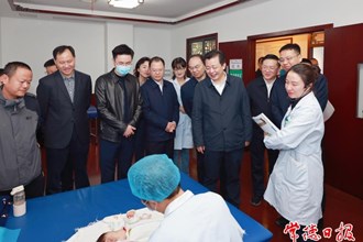 秦國文在常德參加省人大代表小組主題活動提出：不斷提升基層醫(yī)療衛(wèi)生服務能力