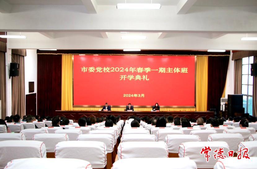 ce5f67cd90dc42bfb1bb733917df7de7.jpg ce5f67cd90dc42bfb1bb733917df7de7.jpg