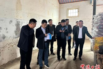 省防指領(lǐng)導督察我市汛前準備和地質(zhì)災害汛前排查工作