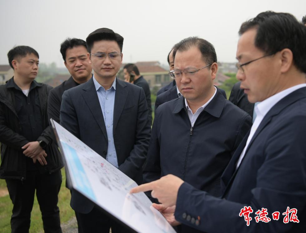 2809795ee4a2402097818690496113d4.jpg 2809795ee4a2402097818690496113d4.jpg