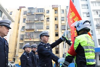 【發(fā)現(xiàn)常德之美·紅綠燈下的守護(hù)】 第15期