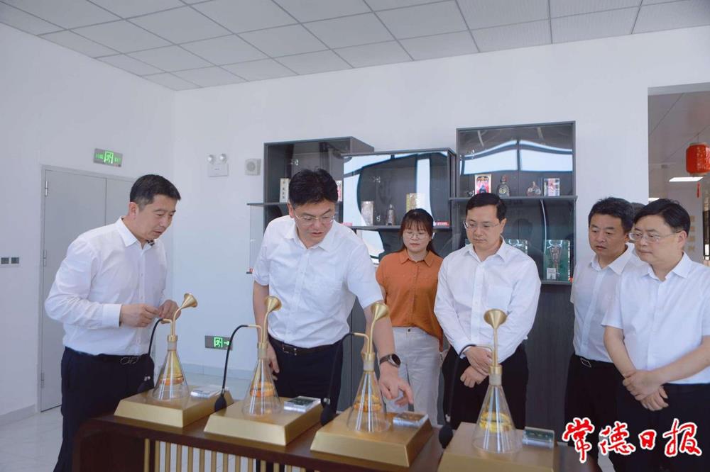 aad993973d9e4cc387f4178cd454e205.jpeg aad993973d9e4cc387f4178cd454e205.jpeg