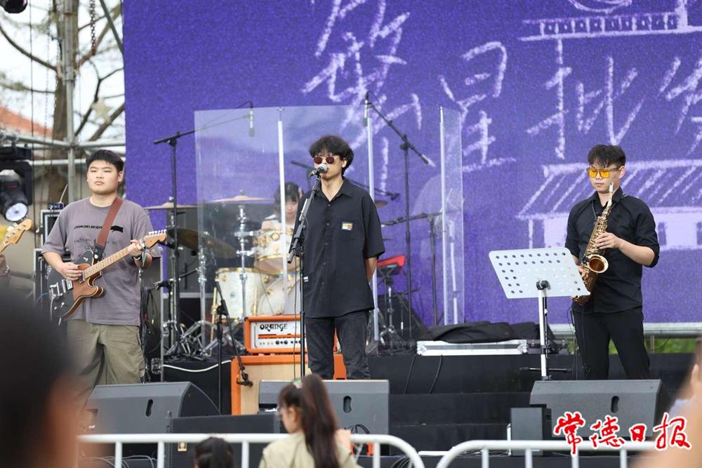 d041126e7b124802aeb3e7fc7c65e195.jpeg d041126e7b124802aeb3e7fc7c65e195.jpeg