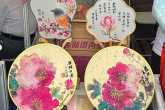 【文旅】麻質(zhì)畫(huà)再次亮相香港 在維港之濱展現(xiàn)大美常德風(fēng)采