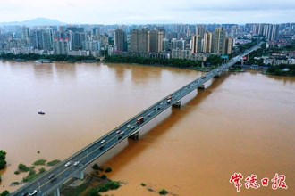 【組圖】用無人機(jī)視角航拍沅江市城區(qū)段